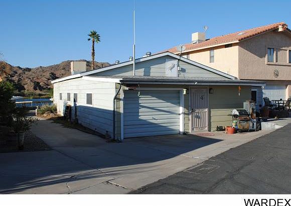 1st image of 6864 Bonnie Dr