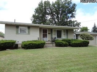 1995 Sheridan Ave NE, Warren, OH 44483