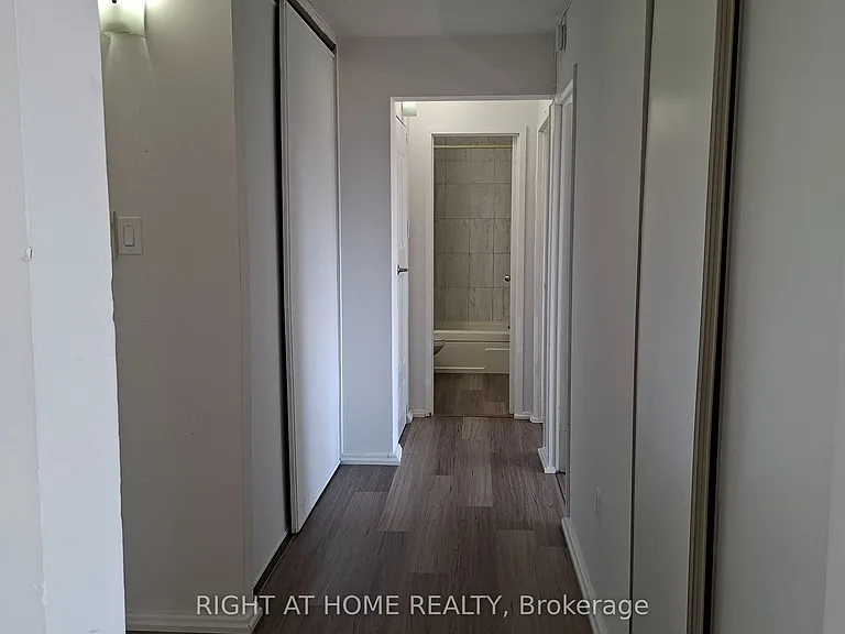 10 Sunny Glenway #511 — Photo 15