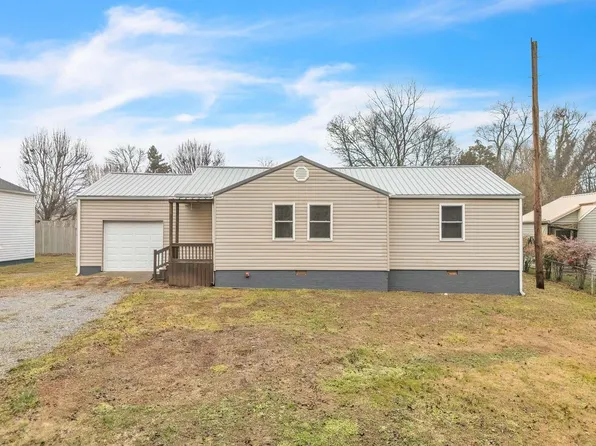 922 Barnabas St, Athens, TN 37303