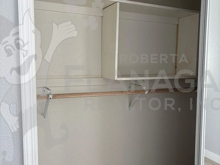 2340 Circle Dr — Photo 19