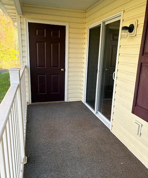 100 Christine Dr #100 — Photo 10
