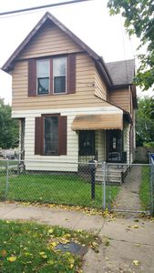 1215 Rowley Ave, Cleveland, OH, 44109