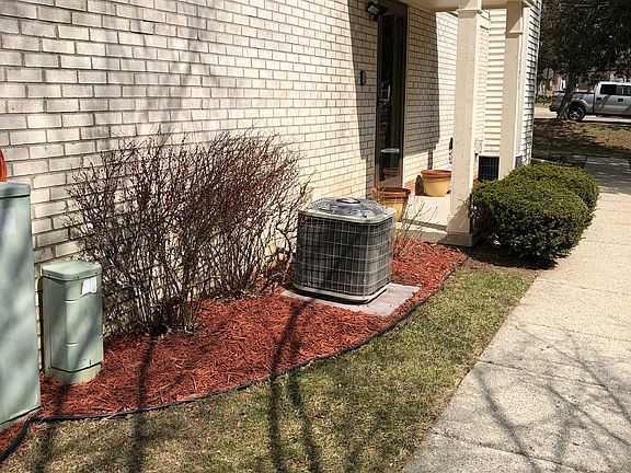 Nice area for flowers/garden