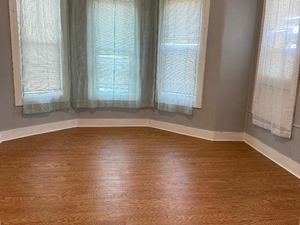 784 Park Ave FLOOR 2, Cranston, RI 02910