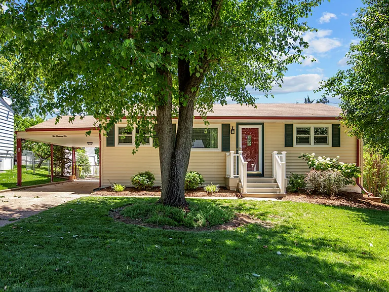 10010 Mayo Dr — Photo 1