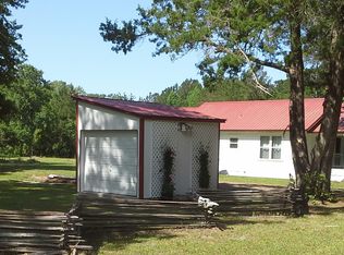 3357 Clarks Bluff Rd, Kingsland, GA 31548