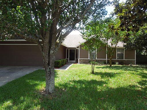 1st image of 7526 Allspice Cir N