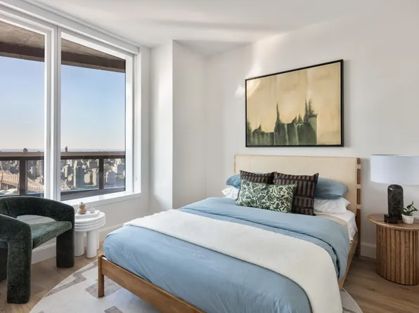 23-15 44th Road image 9 of 24