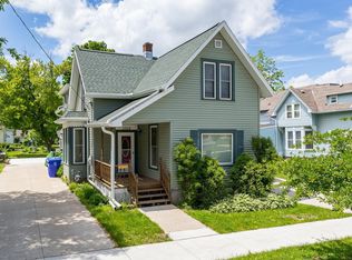 1009 N Morrison St #1, Appleton, WI 54911