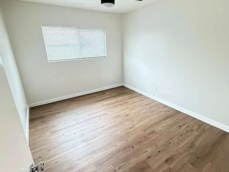13238 Vanowen St — Photo 12