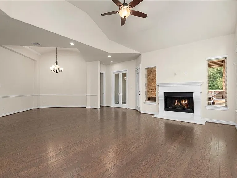 23034 Creek Park Dr — Photo 19