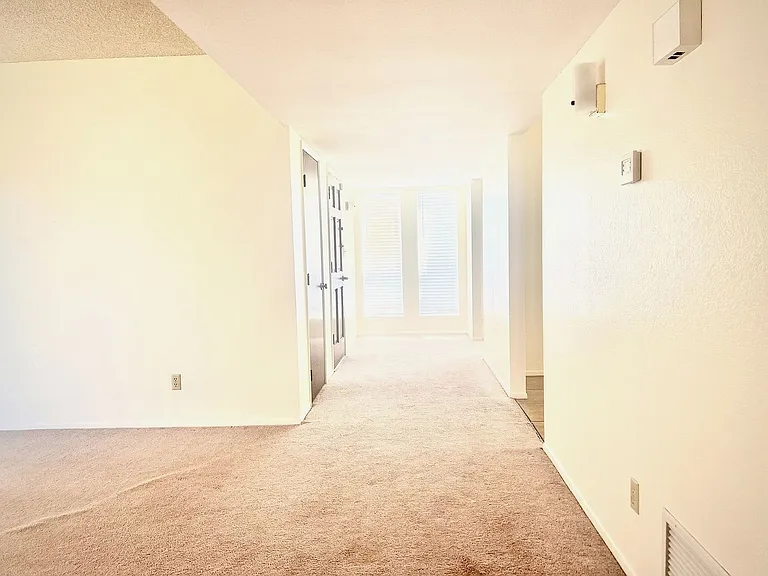 5111 Paseo Las Palmas — Photo 12