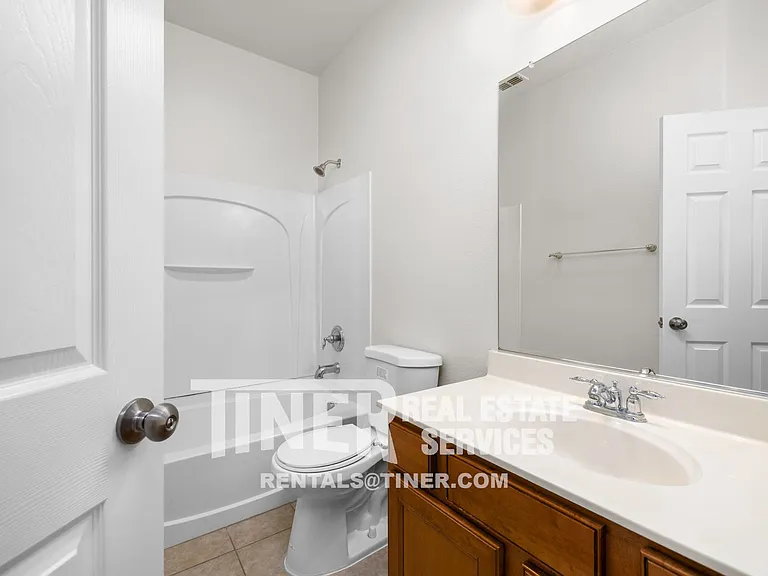 1422 Stoney Cross Ln — Photo 24