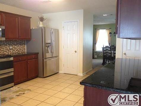 4th image of 1404 Prescott Ct