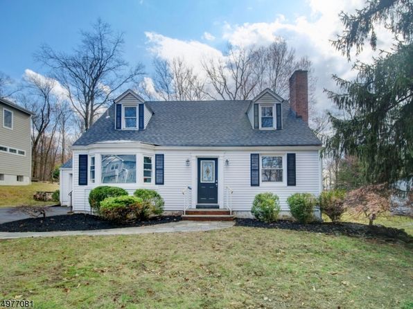 31 Wynnewood Rd Livingston Nj 07039 Zillow