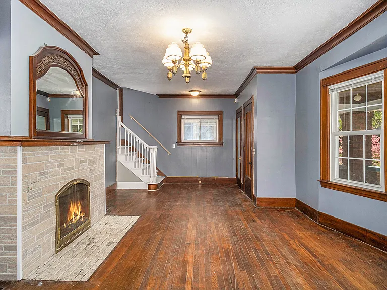 1321 Bemis St SE — Photo 4