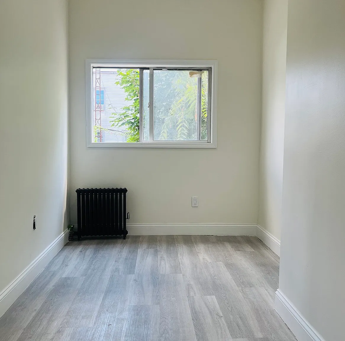 Studio, $1,500 — Photo 3