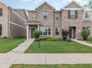 2216 Canongate Dr, Denton, TX 76207