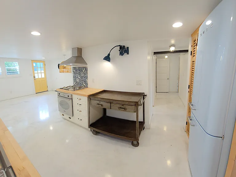 197 Boulevard St #2 — Photo 5