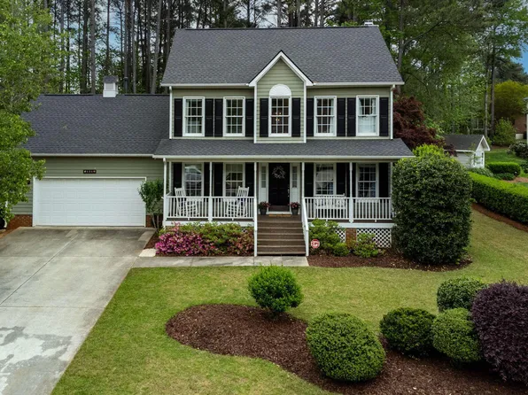 606 Kimloch Dr, Garner, NC 27529