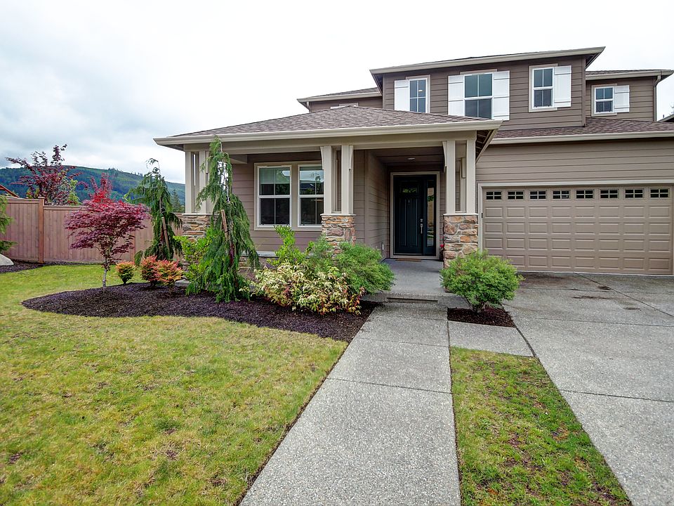 1st image of 34105 SE Mahonia St