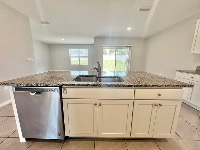 5530 Galloping Dr — Photo 11