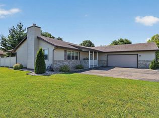 3179 S Davis Dr, Beloit, WI 53511