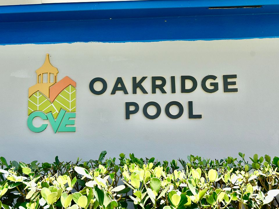 1st image of 51 Oakridge E #51