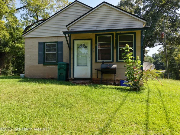 905 Herren St, Dadeville, AL 36853