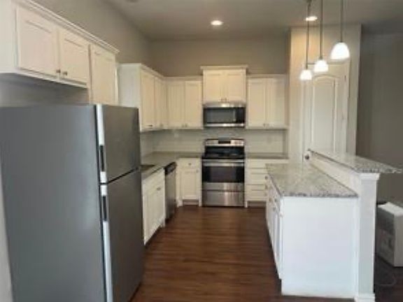 2nd image of 3912 Ashton Dr