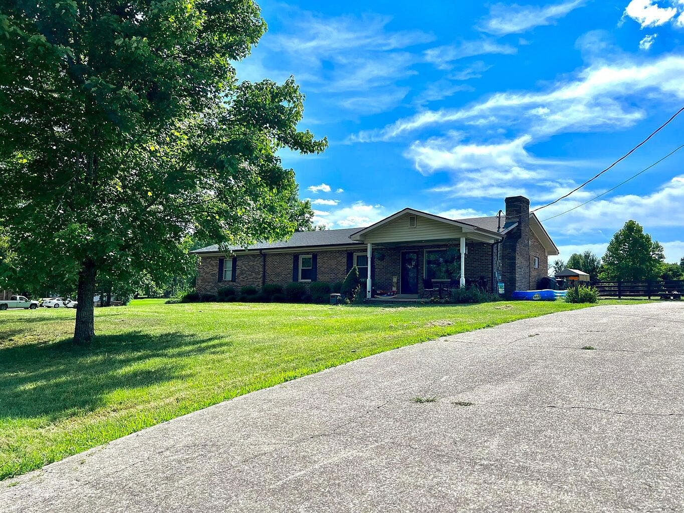 661 College Hill Rd, Waco, KY 40385 MLS 24012105 Zillow