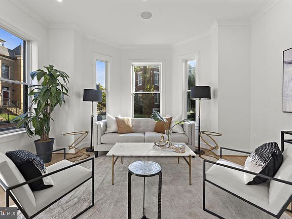 2nd image of 600 U St NW
