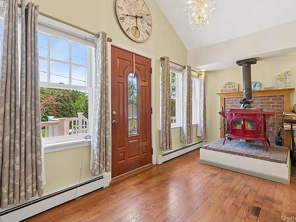 5th image of 66 Lynbrook Drive