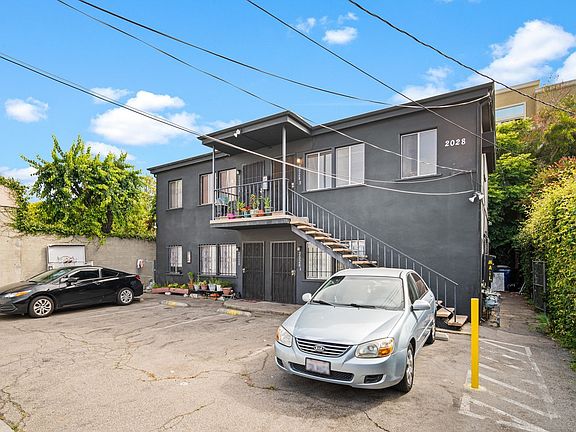 3rd image of 2028 Sawtelle Blvd #3/4