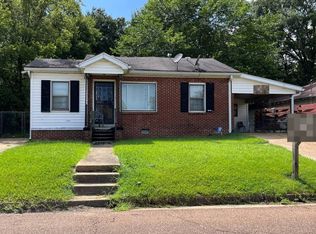 1245 Fairground Rd, Grenada, MS 38901