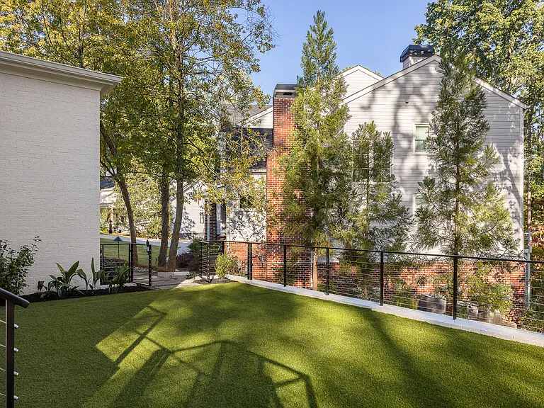 3290 Dunlop Ct NE — Photo 60