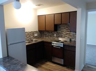 25 David Ave NE APT 8, Massillon, OH 44646