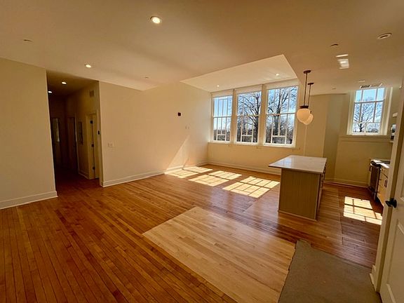 3rd image of 1810 Sils Ave Unit 202