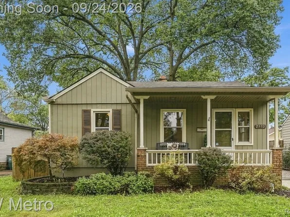 2955 Inman St, Ferndale, MI 48220