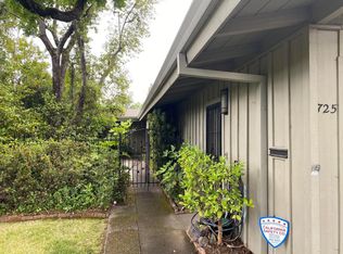 725 Lincoln St, Redding, CA 96001