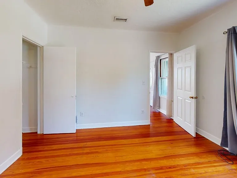 318 Braddock Ave #1 — Photo 17