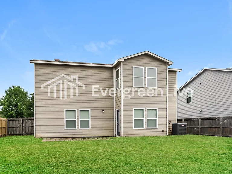 29886 Brentshire Dr — Photo 14