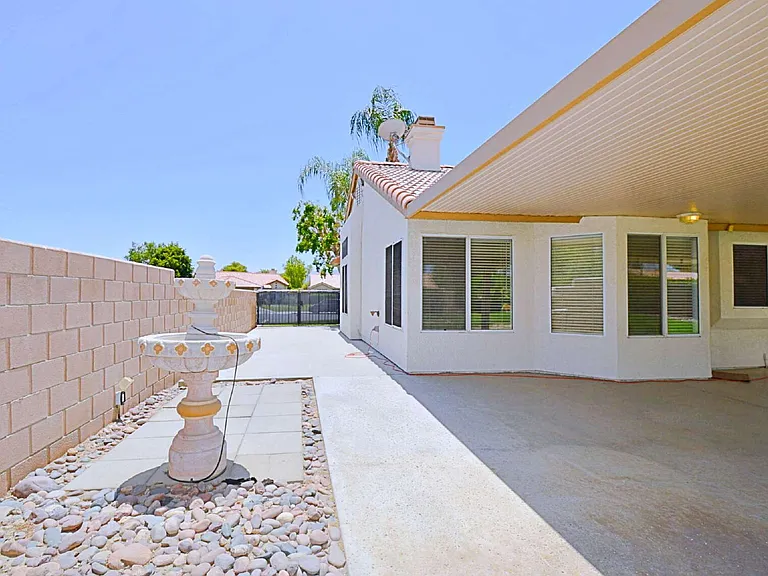 78880 Sanita Dr — Photo 44