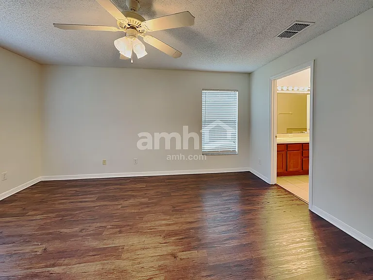 648 Winding Lake Dr — Photo 10