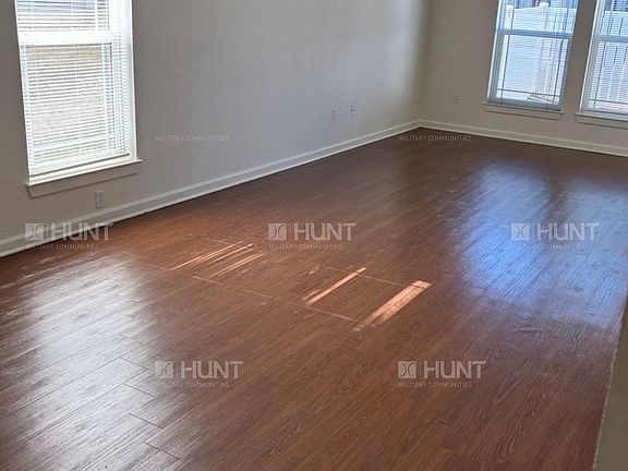5th image of 112 McNarney Dr