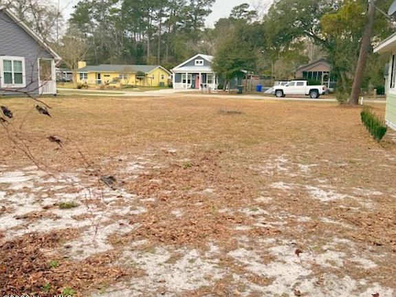 2nd image of 126 NW 20th Street