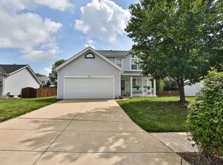223 Royalltrail Ln, O'Fallon, MO 63368