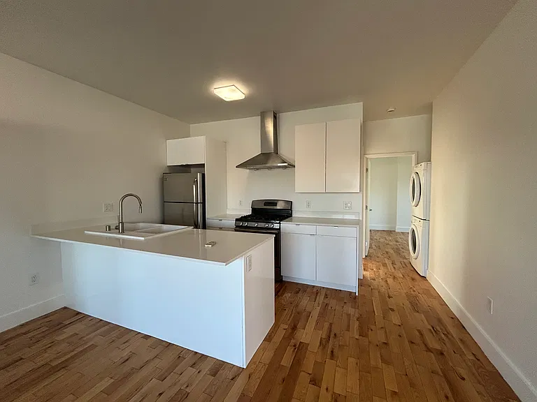 4356 Burns Ave #3 — Photo 5