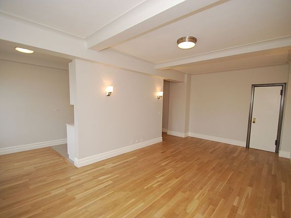 3rd image of 467 Central Park W APT 11C